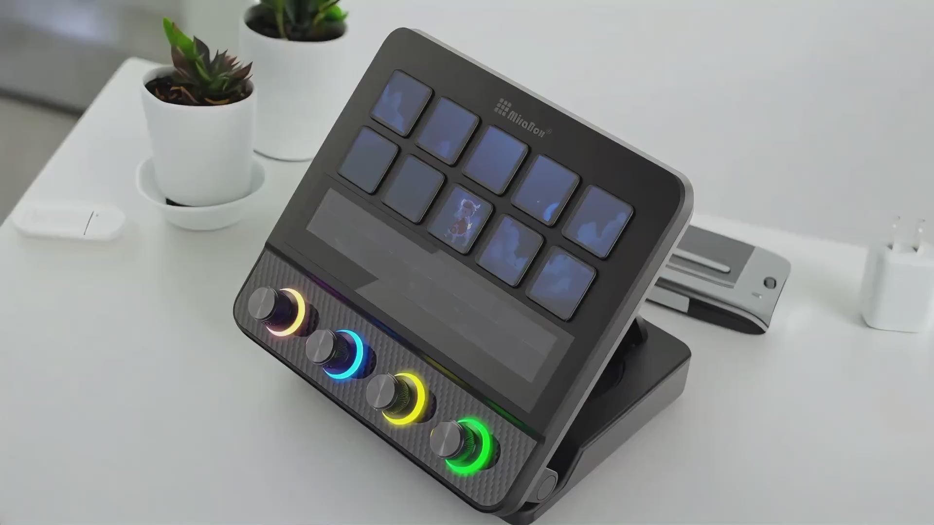 MiraBox N4 Pro Stream Deck